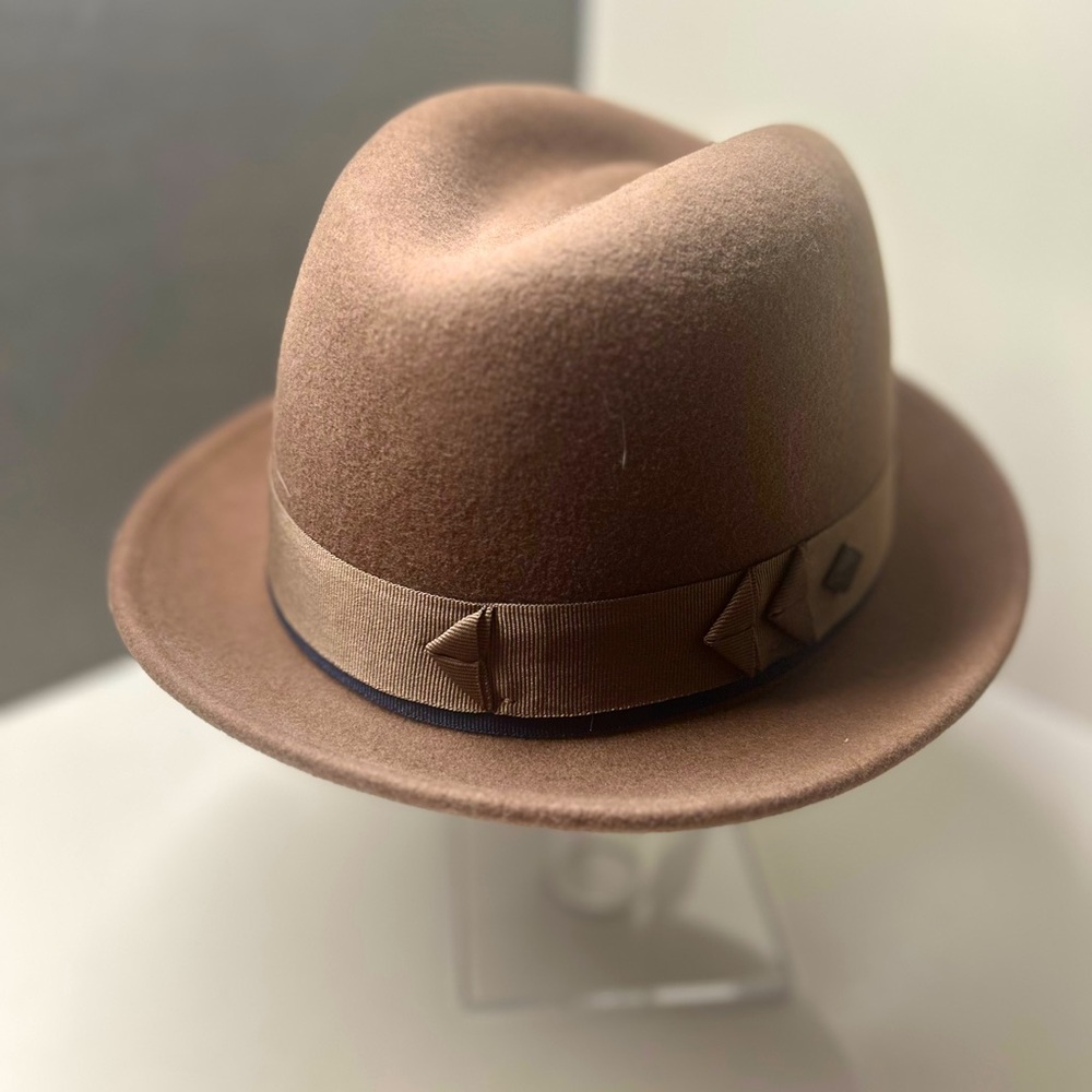 San Diego Hat Company Derby Hat. Size: Small/Medium. Brown with tan detailing.